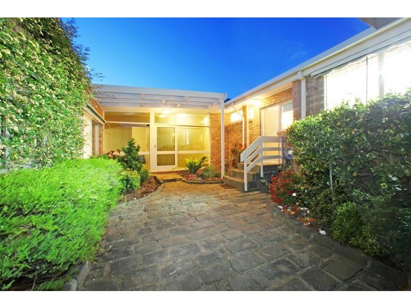 29 Sandra Court, Knoxfield VIC 3180