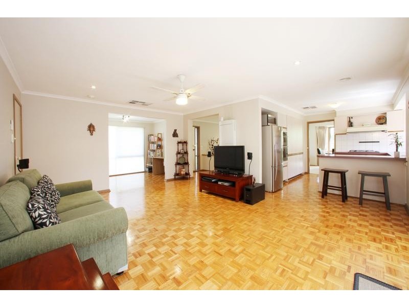 80 Taylors Lane, Rowville VIC 3178