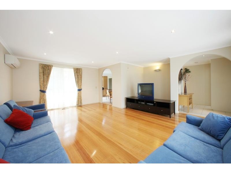 7 Centalla Green, Rowville VIC 3178