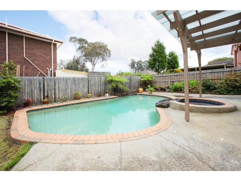 7 Centalla Green, Rowville VIC 3178