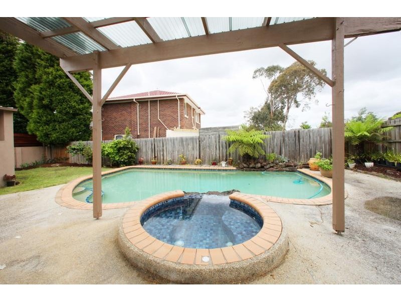 7 Centalla Green, Rowville VIC 3178