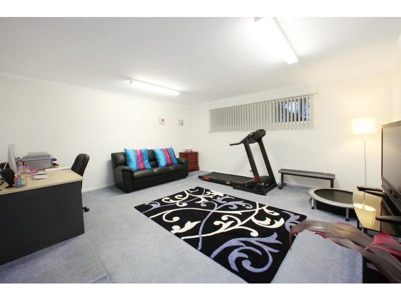 60 Simon Avenue, Rowville VIC 3178