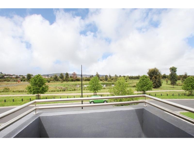 20 Koolamara Boulevard, Ferntree Gully VIC 3156