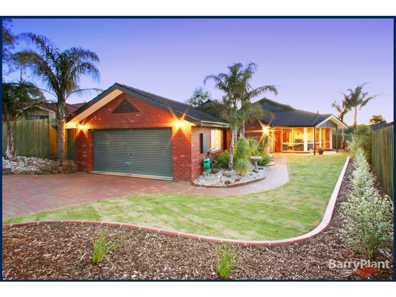 7 Brogden Court, Rowville VIC 3178