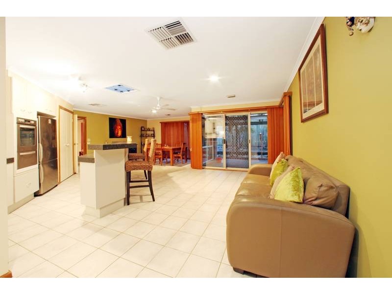 7 Brogden Court, Rowville VIC 3178