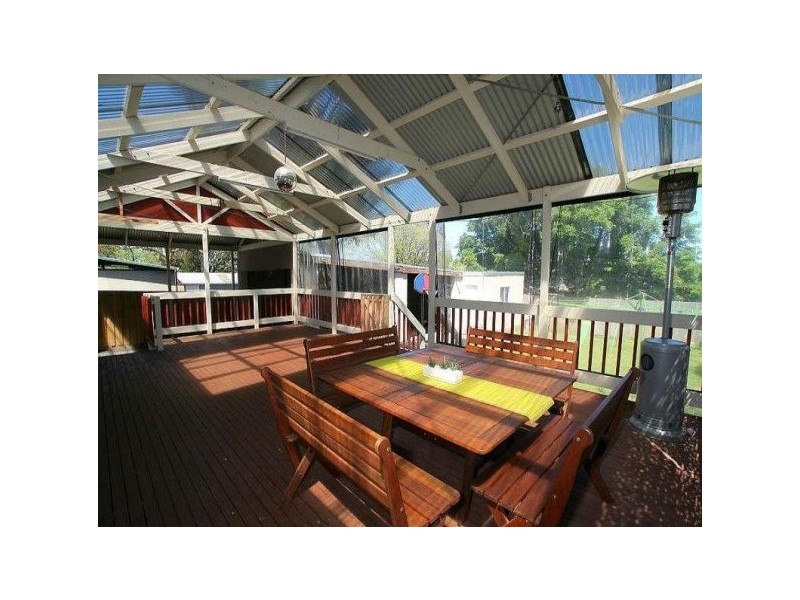 17 Mc Crae Close, Scoresby VIC 3179