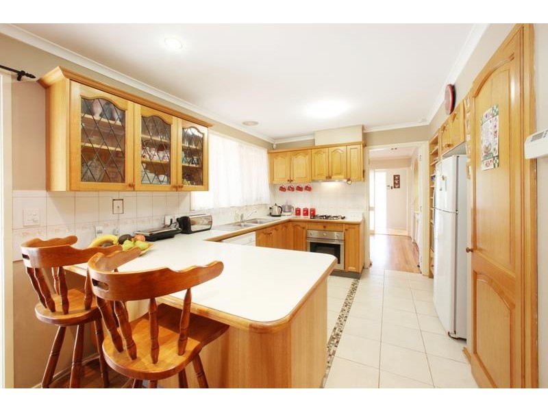 17 Dairy Lane, Ferntree Gully VIC 3156