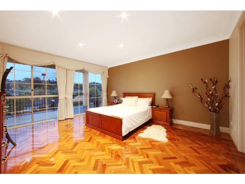 5 Hill Edge Court, Lysterfield South VIC 3156