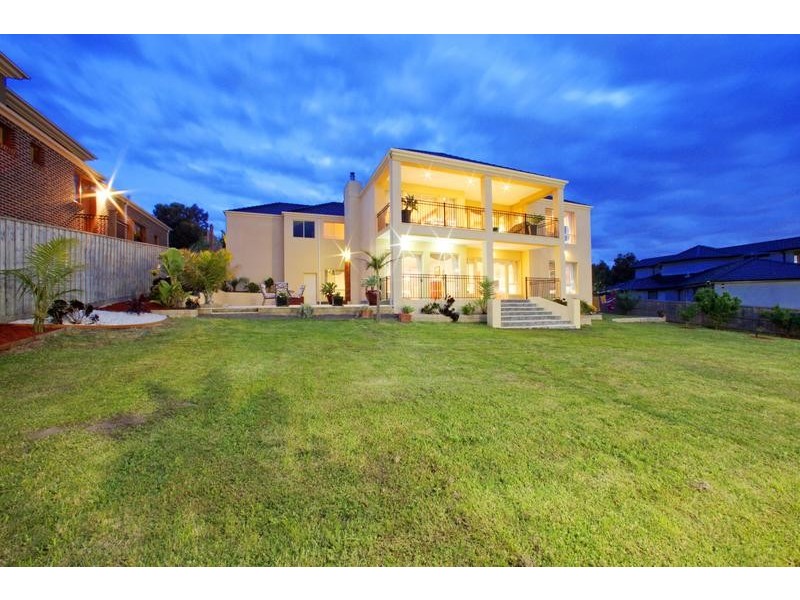 5 Hill Edge Court, Lysterfield South VIC 3156