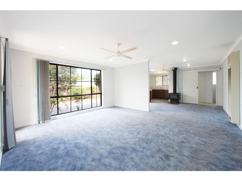 2 Tullaroop Court, Lysterfield VIC 3156