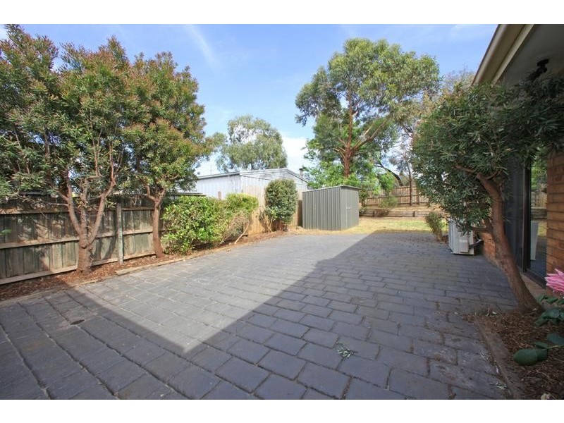 2 Tullaroop Court, Lysterfield VIC 3156