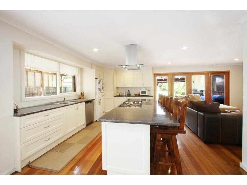 15 Cameelo Court, Ferntree Gully VIC 3156