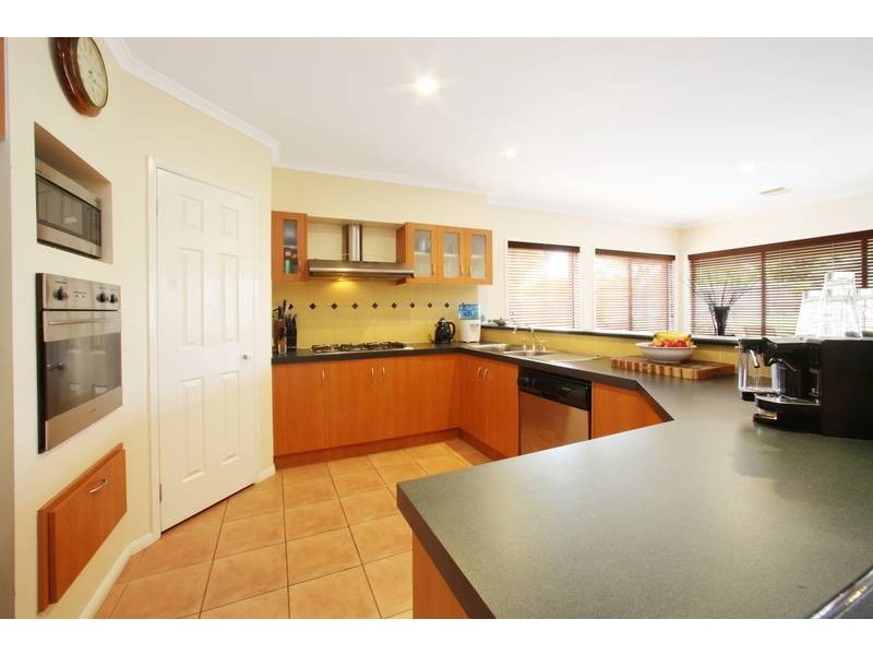 69 Major Crescent, Lysterfield VIC 3156