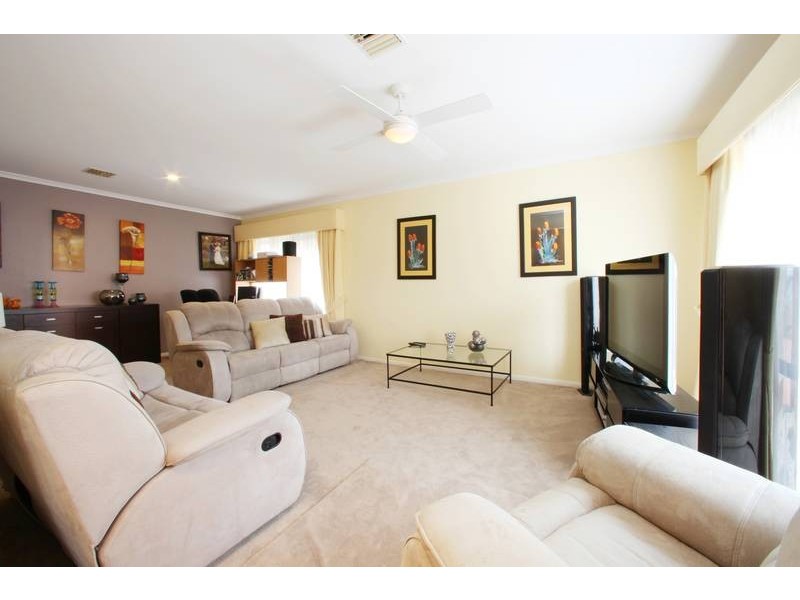 69 Major Crescent, Lysterfield VIC 3156