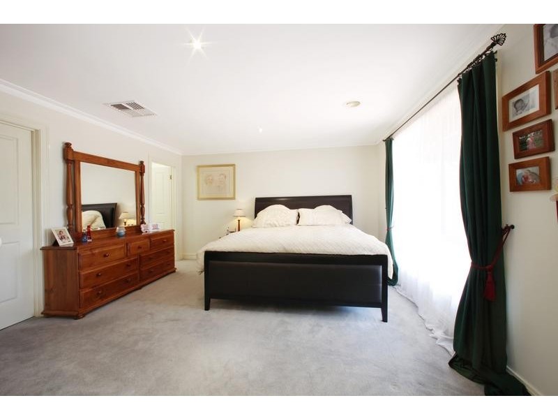 9 Clementine Close, Lysterfield VIC 3156