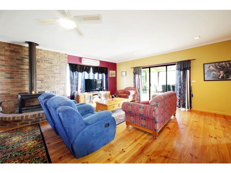 21 Hazelwood Road, Boronia VIC 3155