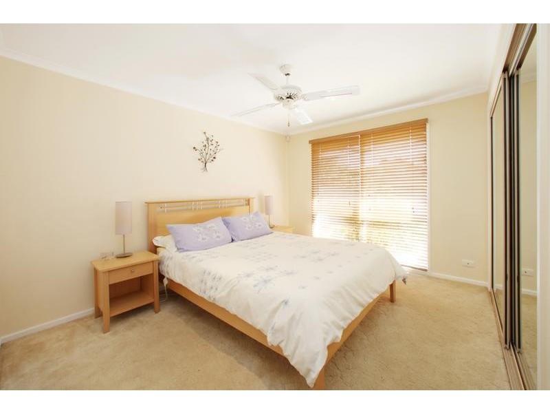 74 Lakesfield Drive, Lysterfield VIC 3156