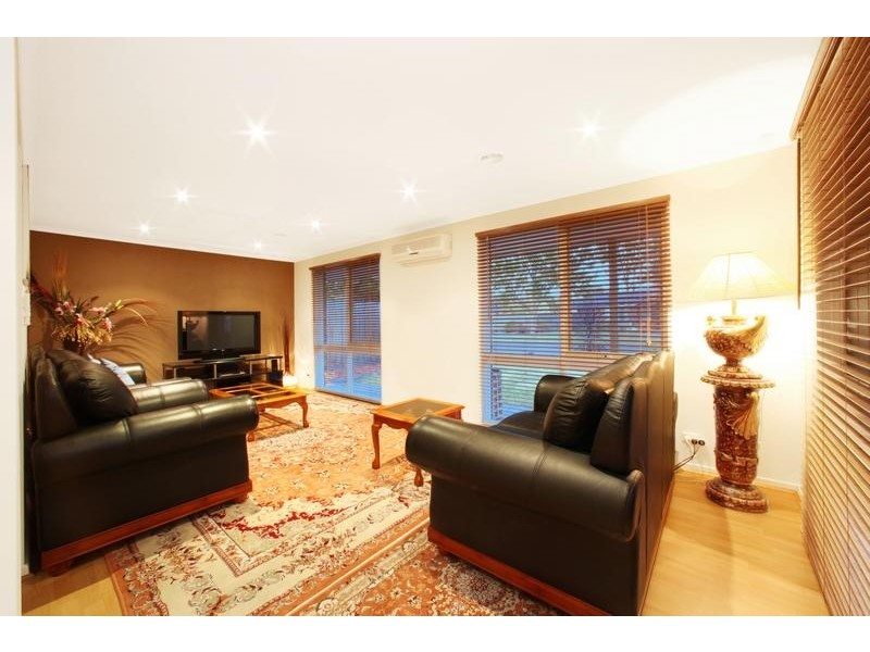 6 Hindmarsh Street, Rowville VIC 3178