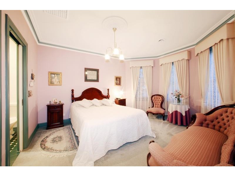 11 Ashbee Court, Rowville VIC 3178