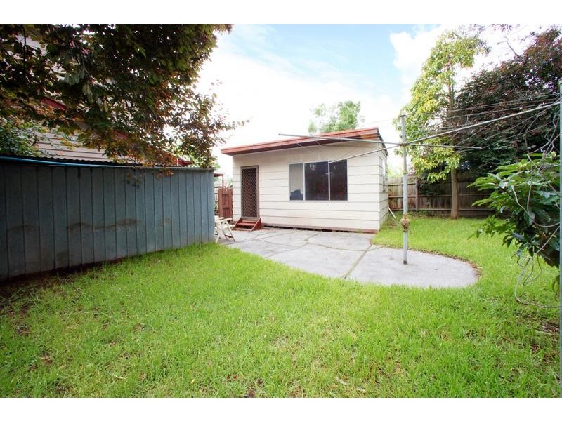 33 Christie Street, Knoxfield VIC 3180