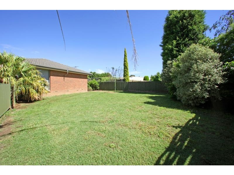 13 Richard Court, Rowville VIC 3178