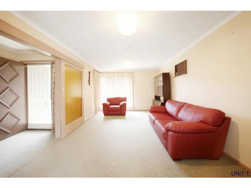 1 & 2/6 Third Avenue, Rowville VIC 3178