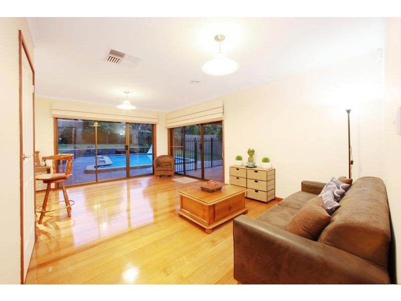27 Yarana Street, Ferntree Gully VIC 3156
