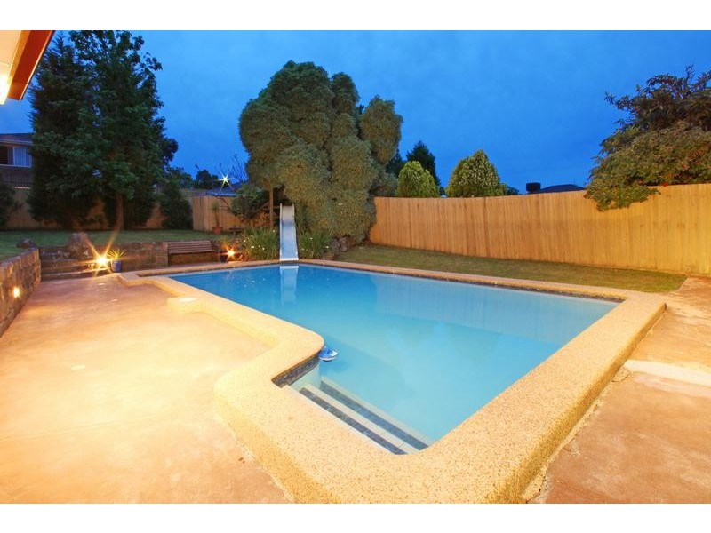 27 Yarana Street, Ferntree Gully VIC 3156