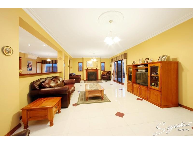 19 Clare Court, Rowville VIC 3178