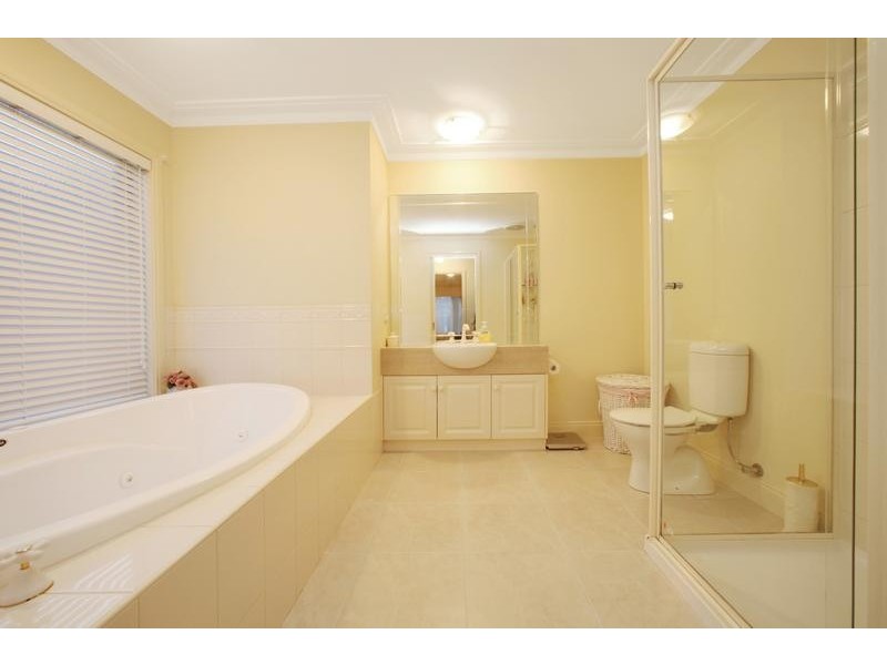 59 Golding Avenue, Rowville VIC 3178