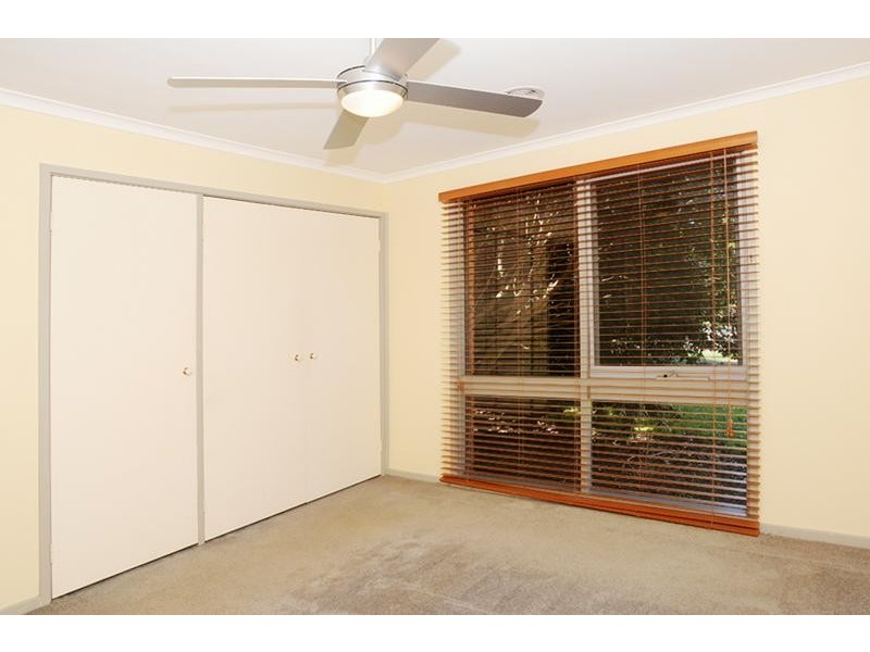 4 Hollyview Court, Rowville VIC 3178