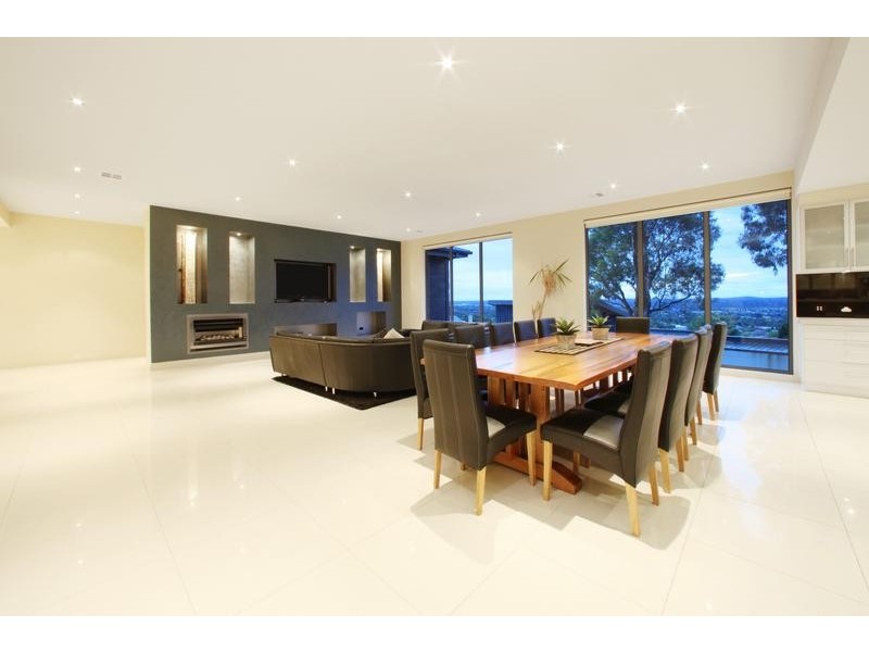 4 Hayes Court, Lysterfield VIC 3156