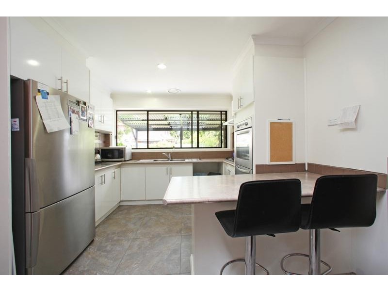 3 Bridgewater Way, Rowville VIC 3178