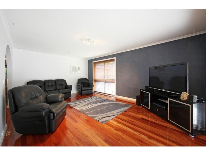 3 Bridgewater Way, Rowville VIC 3178