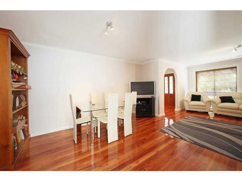 3 Bridgewater Way, Rowville VIC 3178