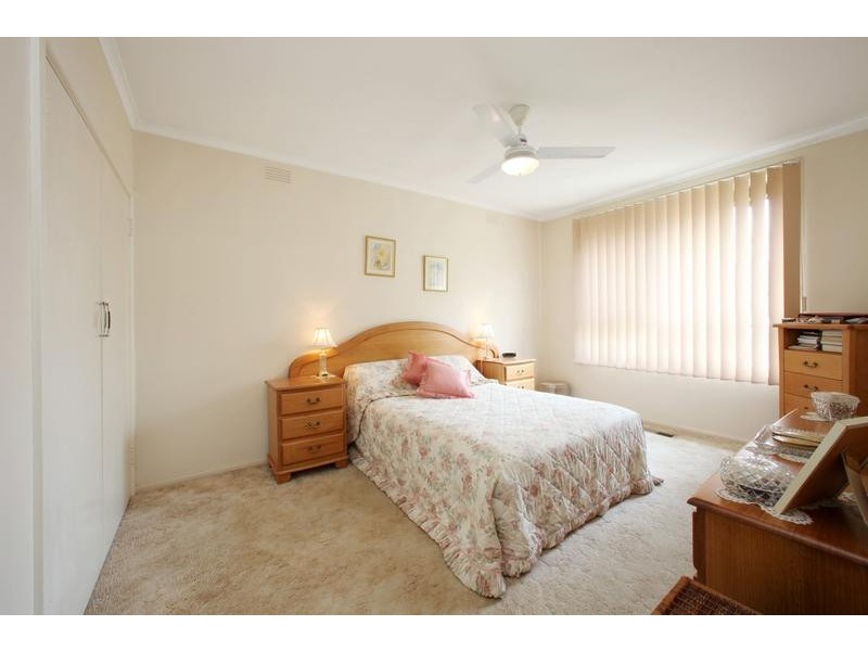 5 Fifth Avenue, Rowville VIC 3178