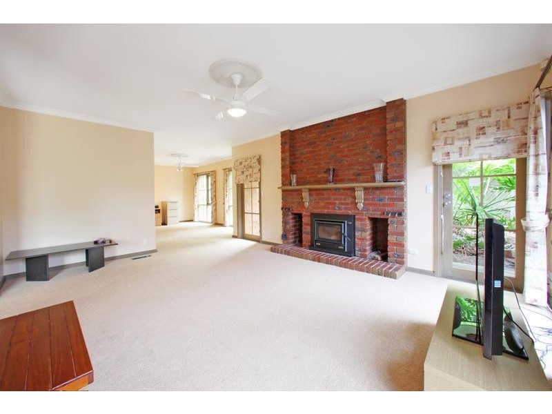 68 Timbertop Drive, Rowville VIC 3178