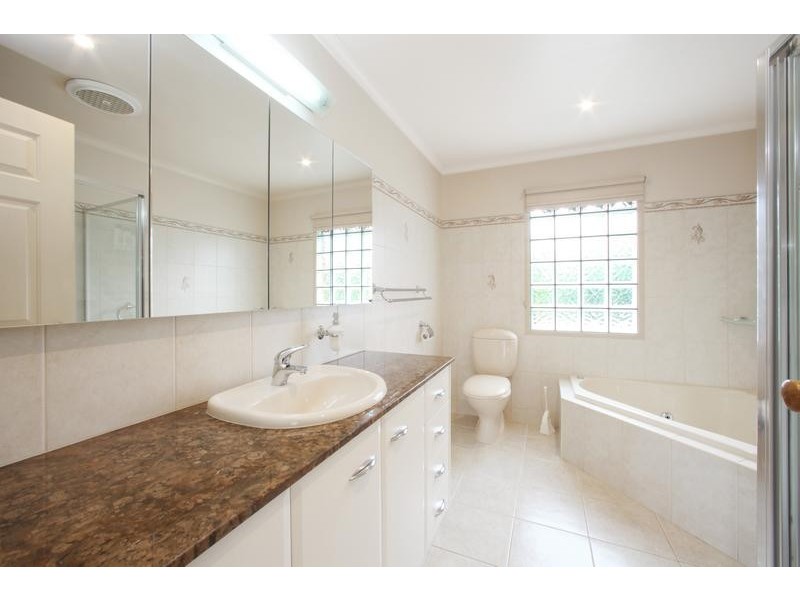 68 Timbertop Drive, Rowville VIC 3178