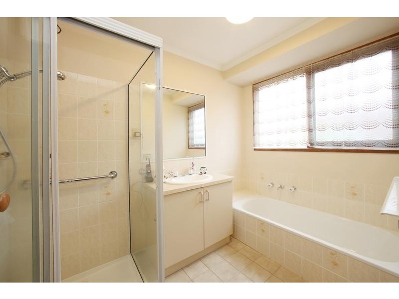 48 Kellbourne Drive, Rowville VIC 3178