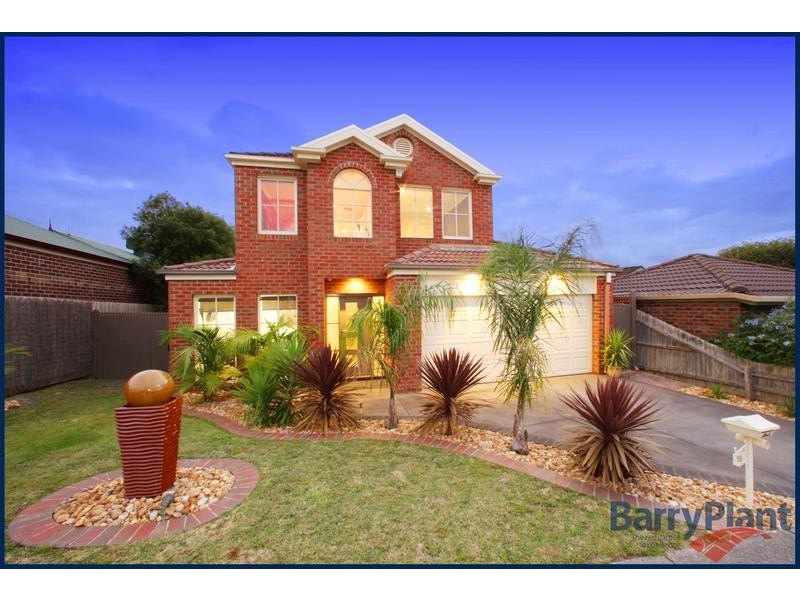 16 Tara Close, Rowville VIC 3178
