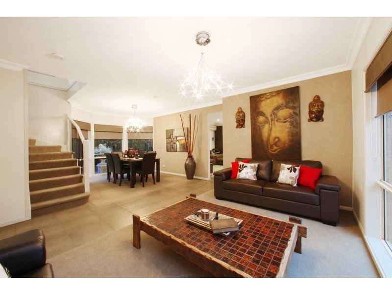 16 Tara Close, Rowville VIC 3178