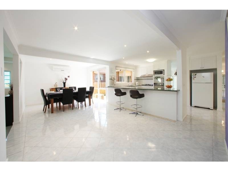 60 Simon Avenue, Rowville VIC 3178