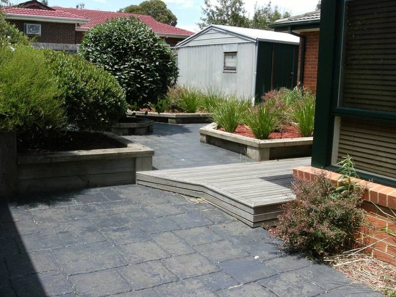 18 Fourth Ave, Rowville VIC 3178