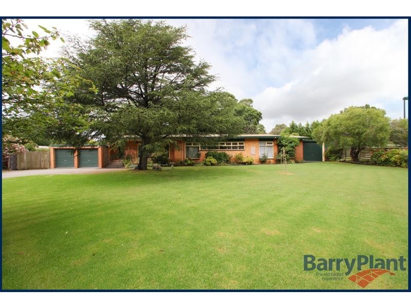 4 Norris Road, Rowville VIC 3178