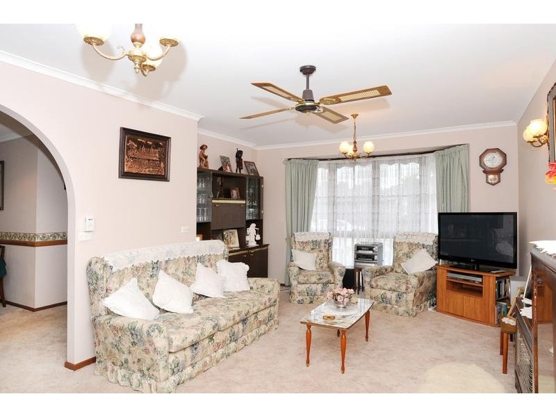 21 Goulburn Drive, Rowville VIC 3178