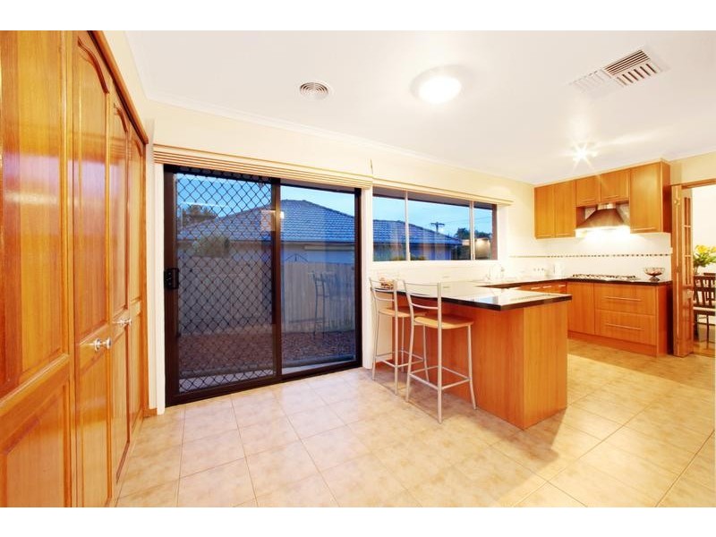 27 Yarana Street, Ferntree Gully VIC 3156