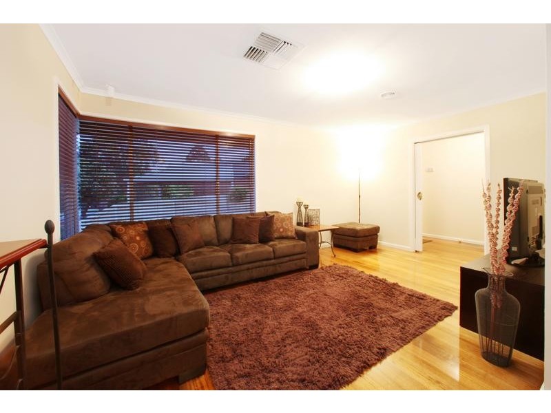 27 Yarana Street, Ferntree Gully VIC 3156