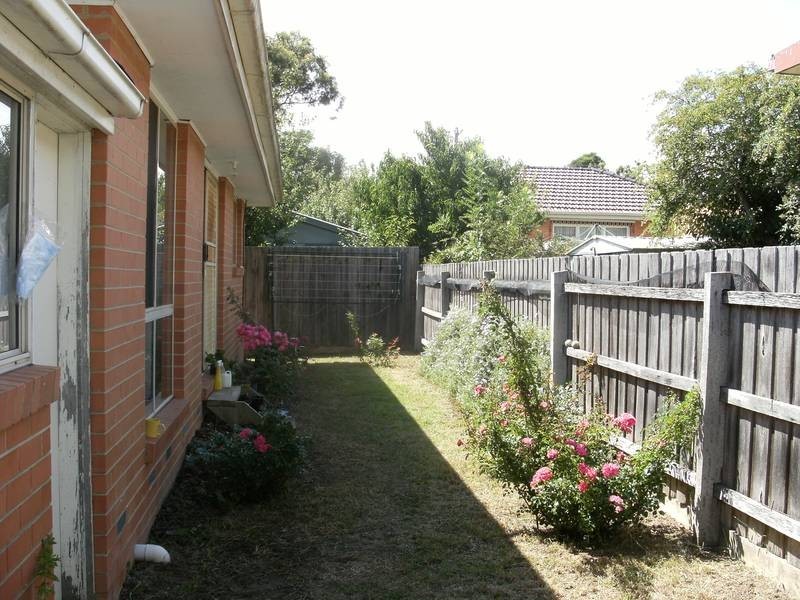 2/36 Boyanna Road, Glen Waverley VIC 3150