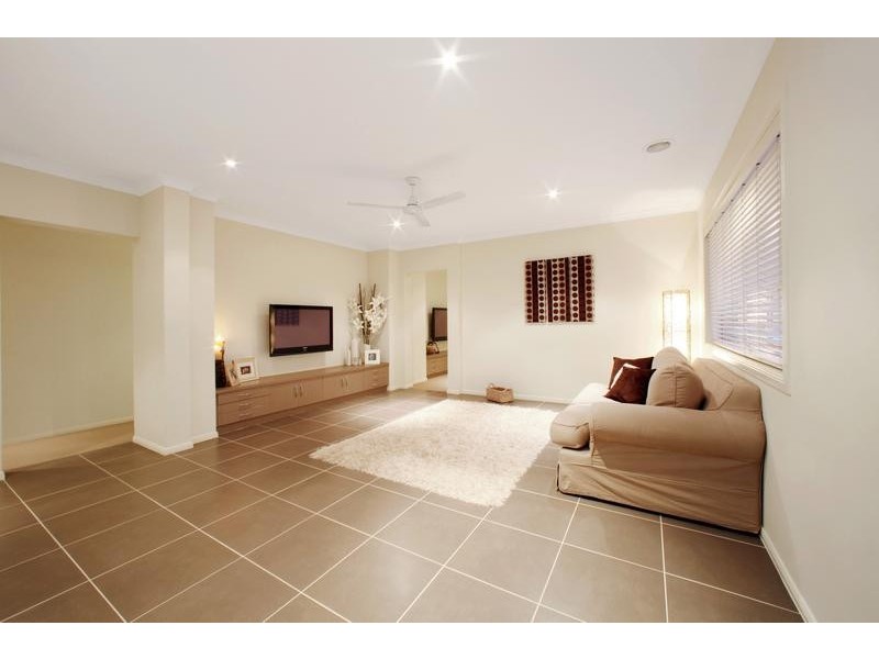 4 Koolamara Boulevard, Ferntree Gully VIC 3156