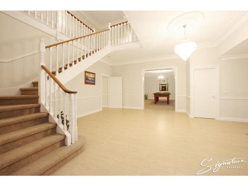 326 Hallam North Road, Lysterfield South VIC 3156